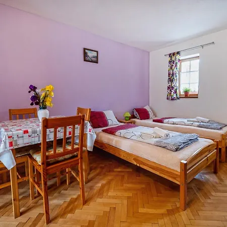 U Kostela Гостевой дом 3*